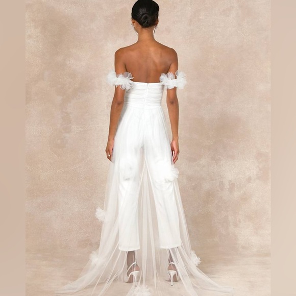 Lulus Modern Devotion White 3D Flower Tulle Overlay Pant Jumpsuit, White,Size S - Picture 4 of 16